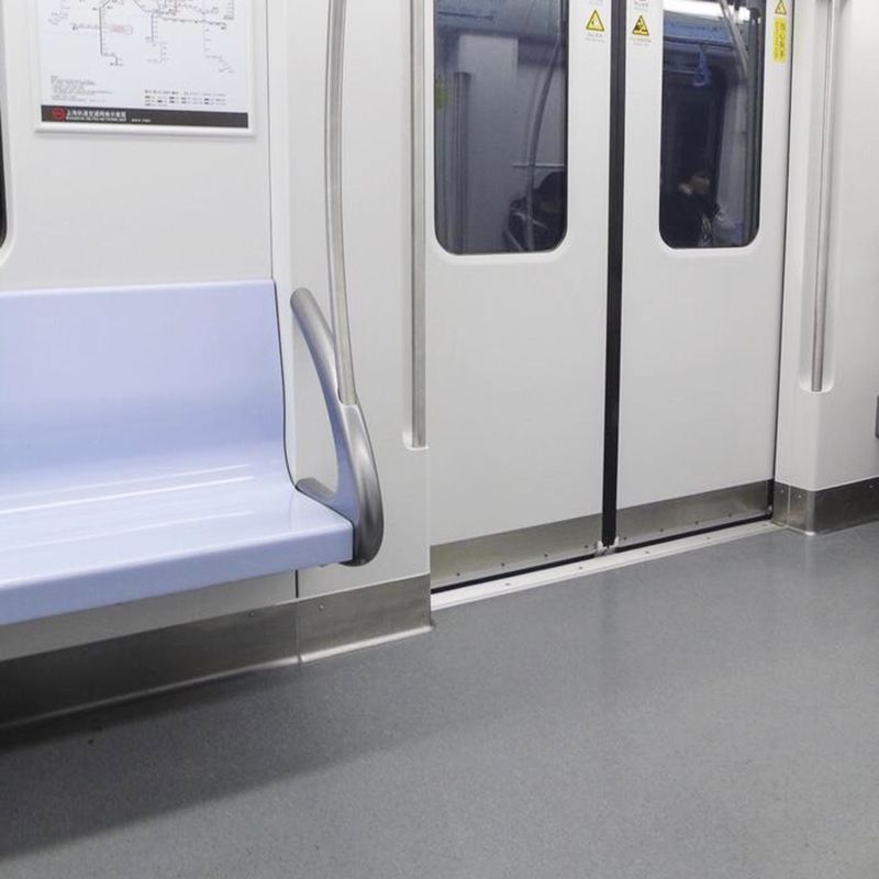 Plancher en vinyle pour bus, plancher de sécurité commerciale avec dos de feutre homogène
