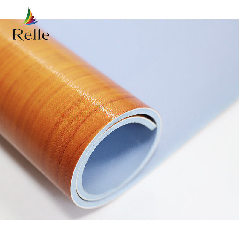 Couche UV Relle 4,5 mm mousse silencieuse de plastique Cour de basket-ball bois Vinyle PVC tapis de sol
