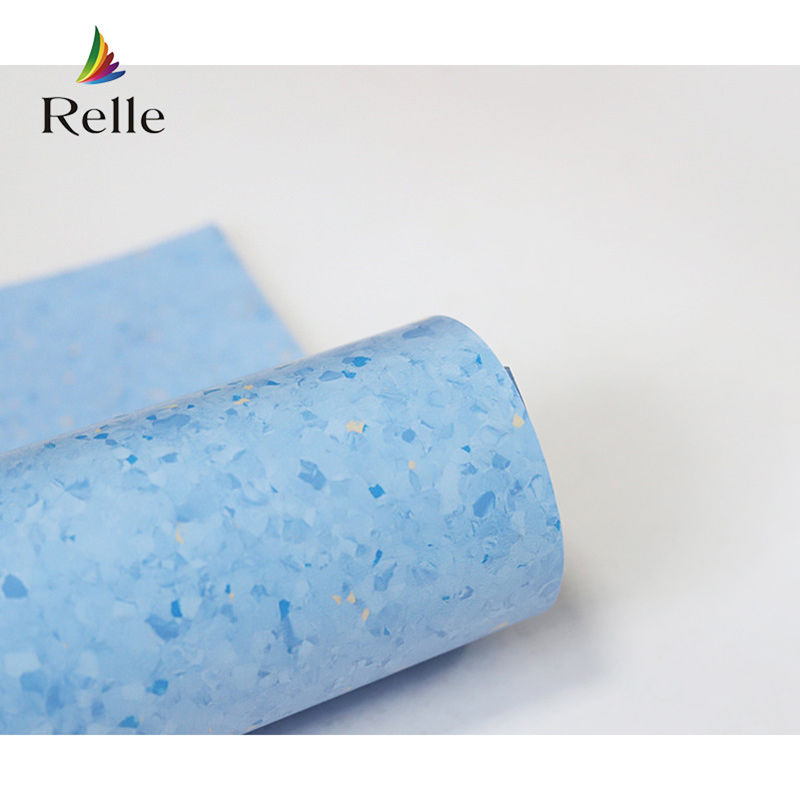 Accessoires de revêtements de sol pour hôpitaux Plancher et jupes en PVC bleu avec installation de gule