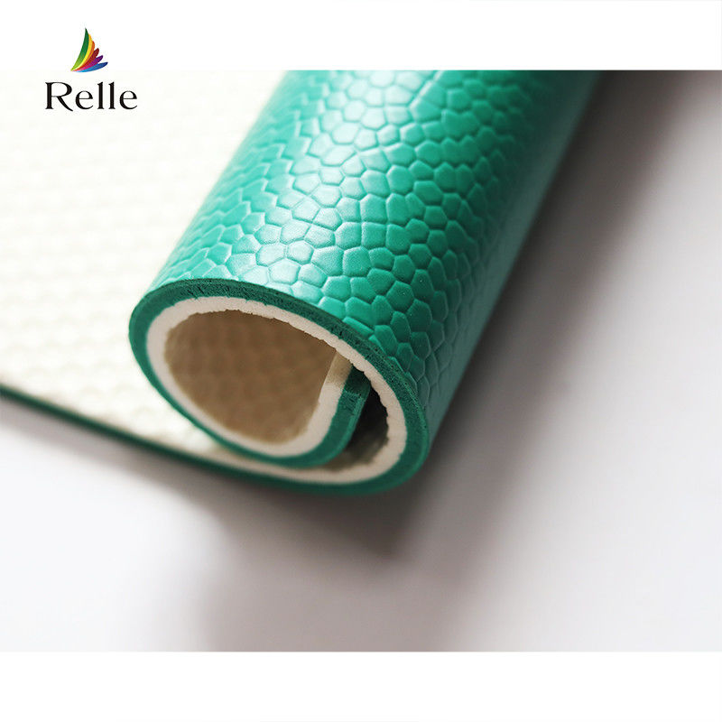 Mat de plancher de terrain de badminton vert en rouleau en rouleaux de PVC synthétique pour le sport