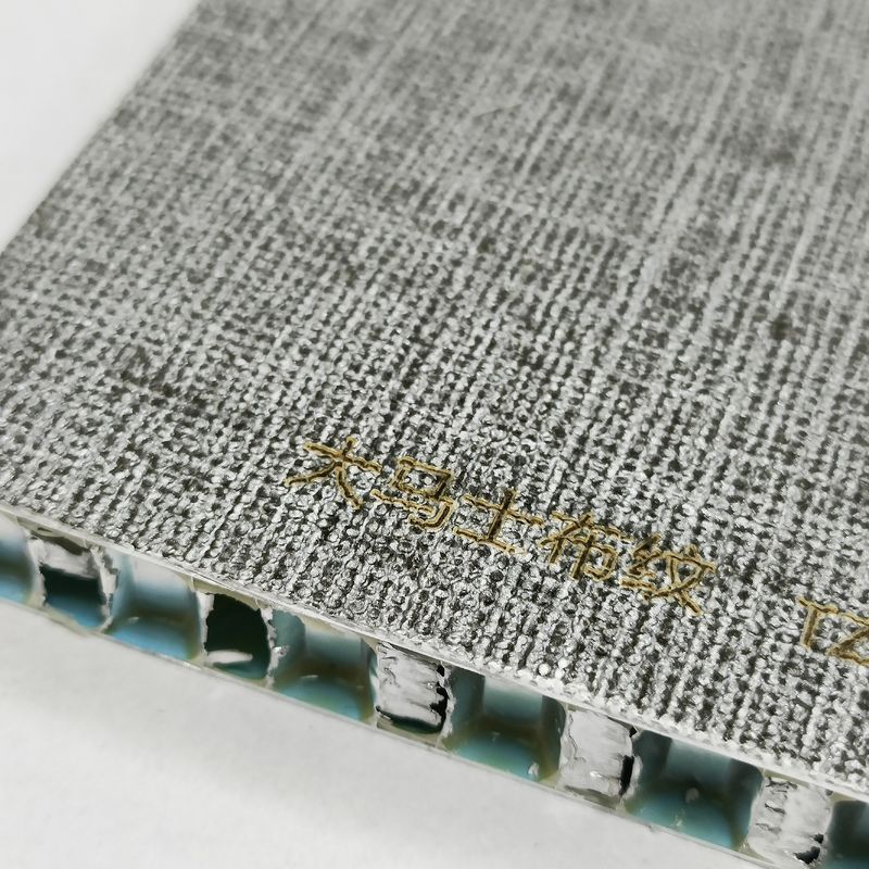 Panneaux de honeycombs en aluminium alucoré extrudé 4x8 pour la construction navale