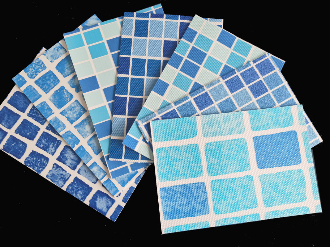 Couche de piscine en mosaïque bleu imperméable à l'eau 1,2 mm 1,5 mm Couches en vinyle pour piscines en sol