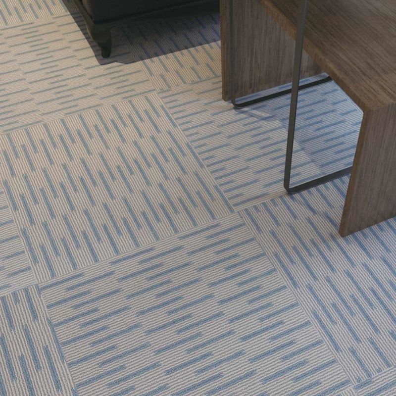 Durabilité commerciale Carreaux en vinyle PVC pour bureaux, magasins de détail et espaces modernes